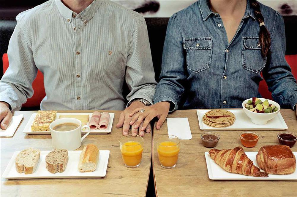 Ace Hotel Travel Fabregues - A9 Montpellier Sud Restaurant foto